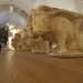 Notevole  anche il corredo scultoreo appartenente alla Cattedrale di San Sabino di Bari dove spiccano gli animali incisi (leoni, elefanti e animali fantastici come draghi, sfingi e grifoni) che attingono ai bestiari medievali